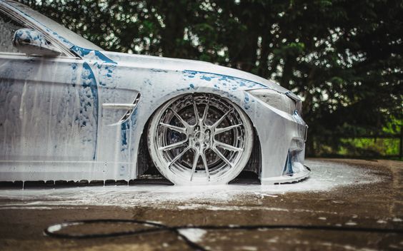 Hyperliquid Car Wash Facility